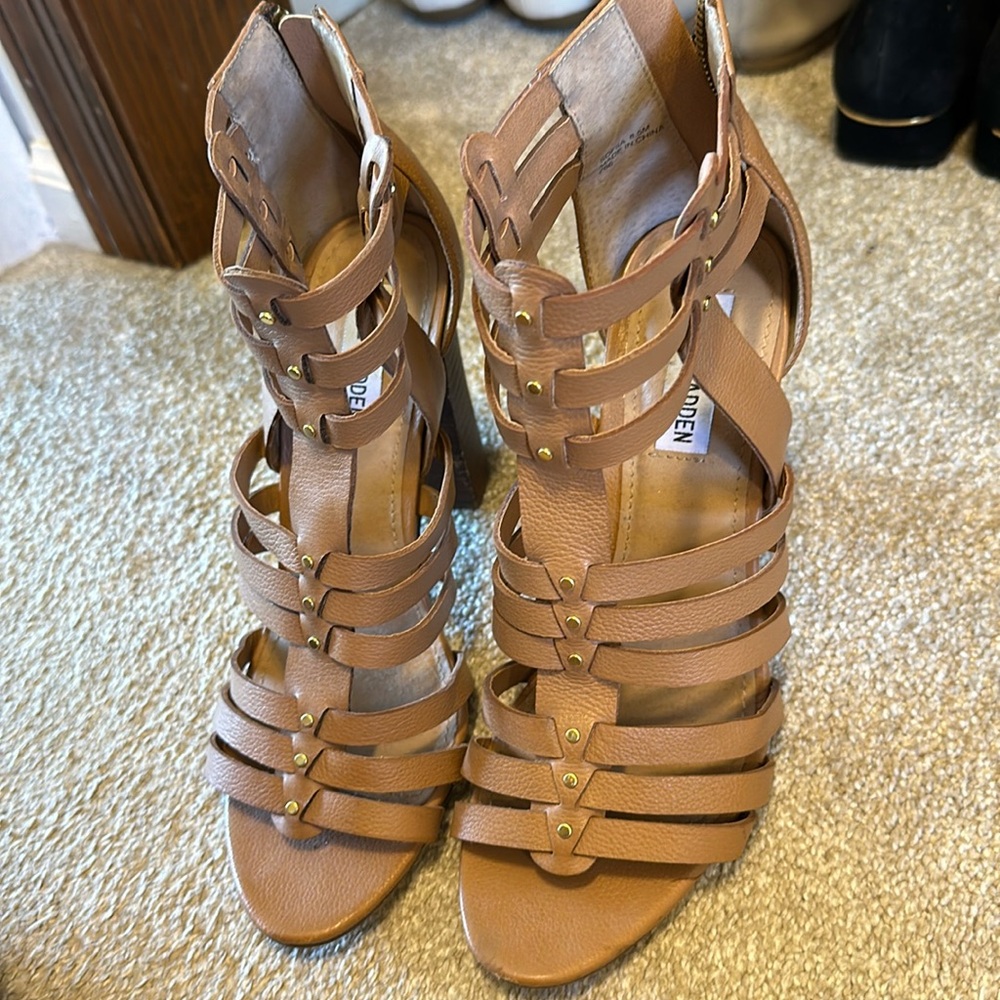 Steve Madden strapping heels, size 8